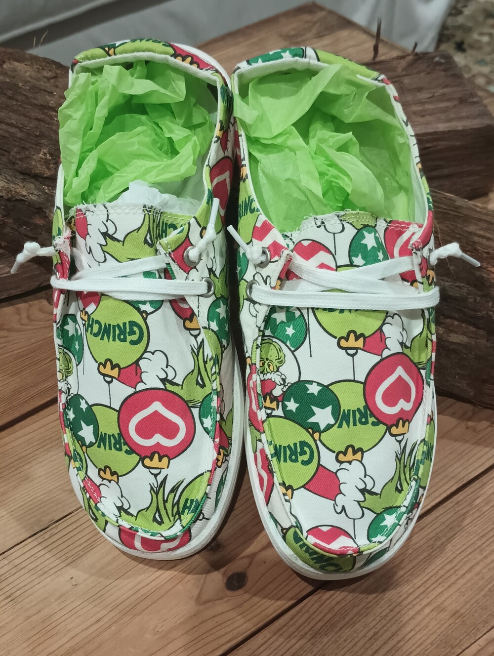Christmas Grinch Slip Ons Size 41